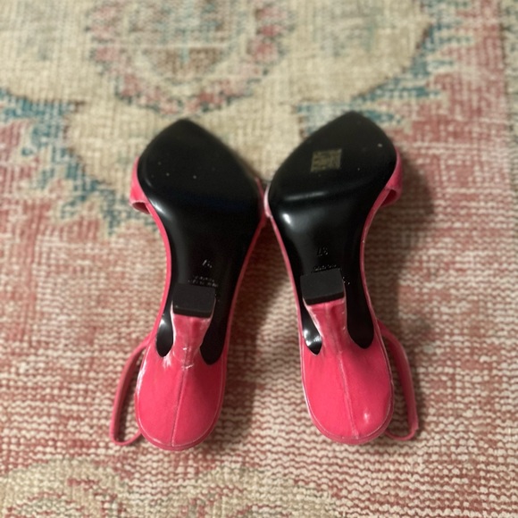 3JUIN Pink Velvet Lily Heels - Picture 5 of 5